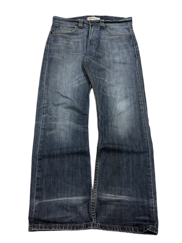 Levis 506 Bootcut Jeans (XL)