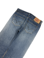Levis 501 Bootcut Jeans (L)