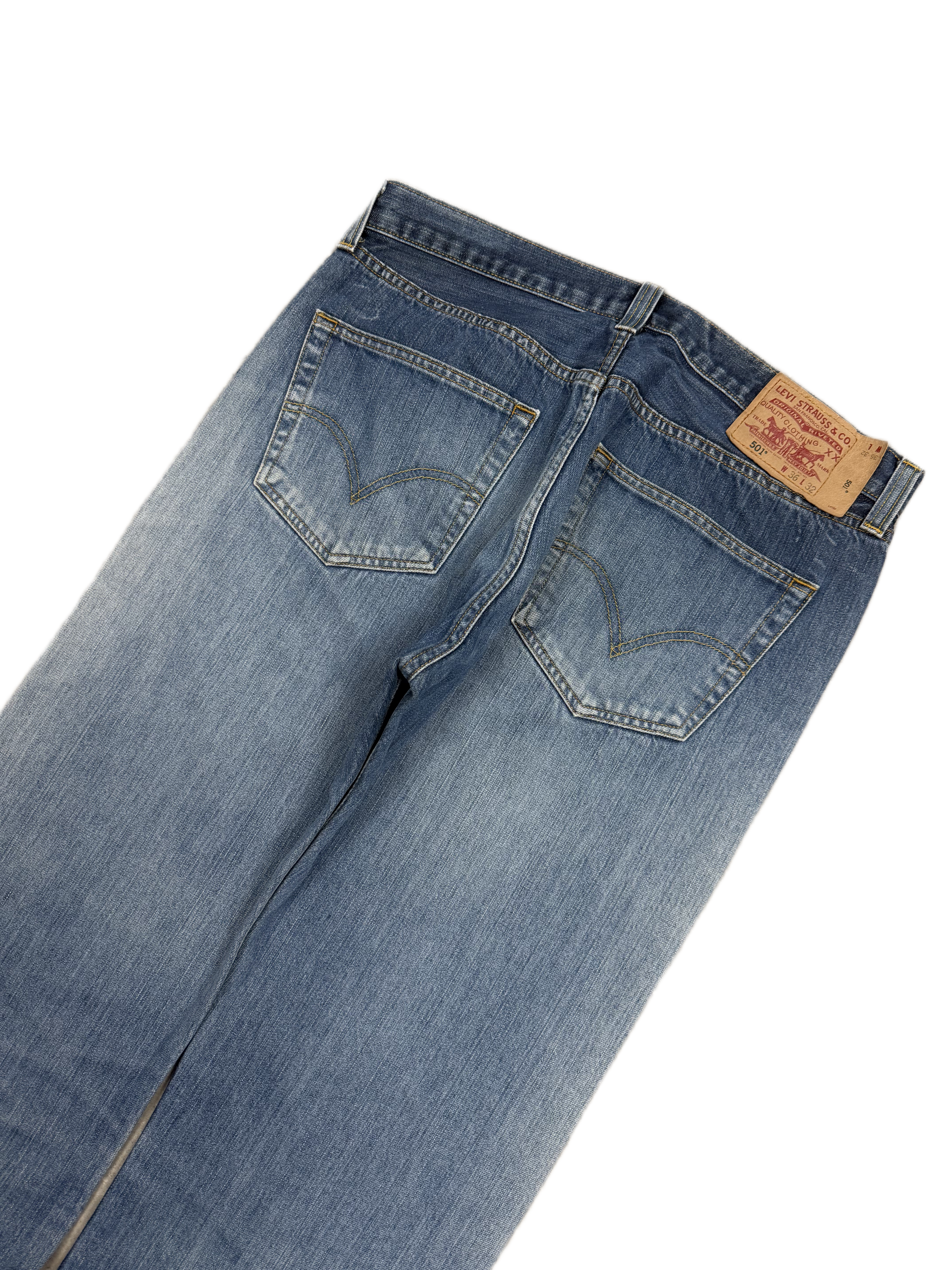 Levis 501 Bootcut Jeans (L)
