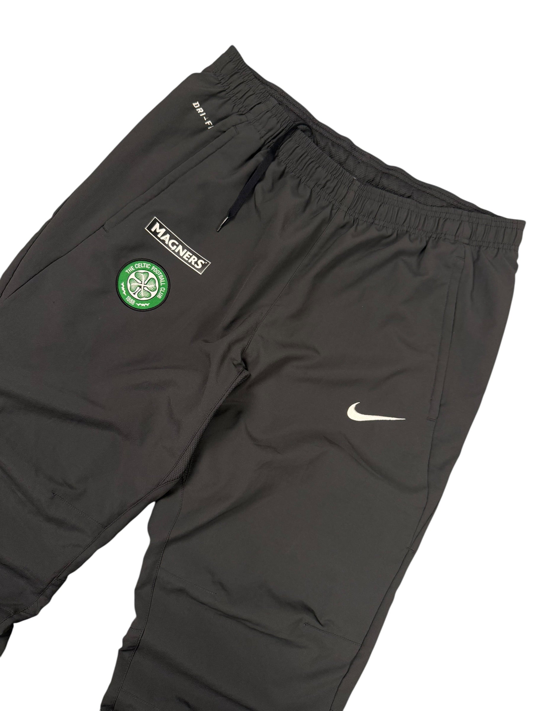 Nike Celtic Trackpants (M)